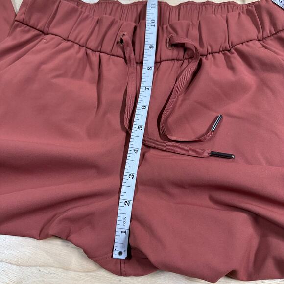 Lululemon On The Fly 7/8 Pant Rustic Clay Women's Sz 4 Excellent Used Condition - Picture 10 of 11